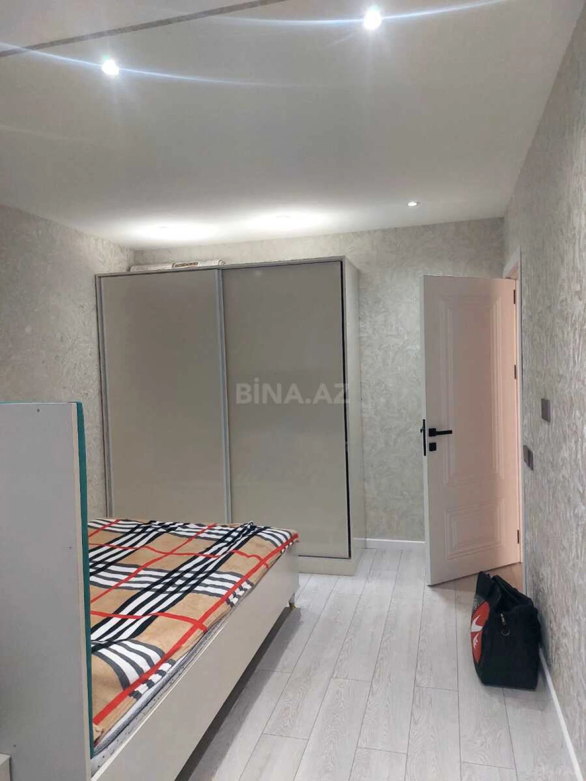 Kirayə verilir 3 otaqlı mənzil 75 m²