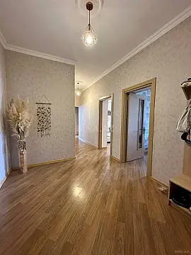 Satılır 3 otaqlı mənzil 117 m²