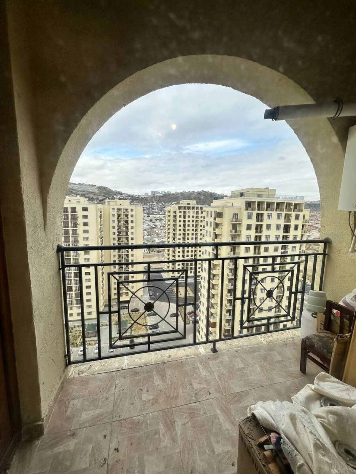 Satılır 3 otaqlı mənzil 117 m²