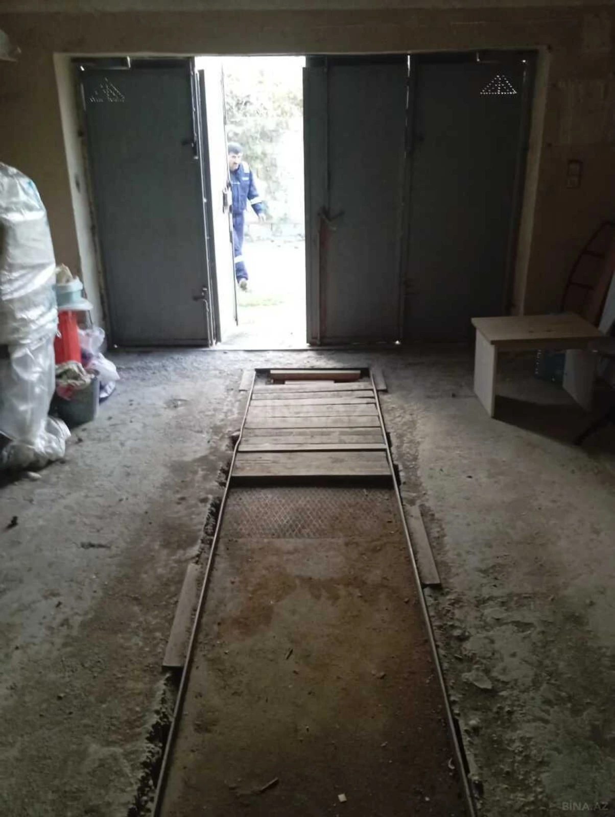 Satılır qaraj 25 m²