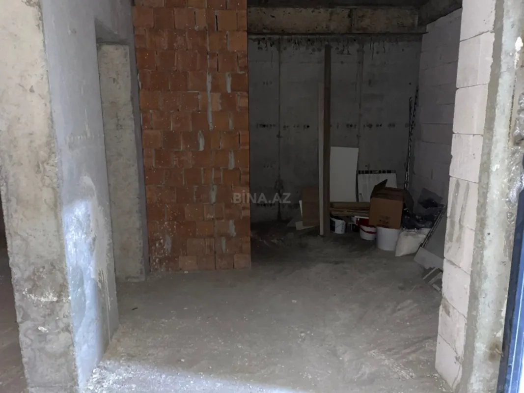 Satılır 1 otaqlı mənzil 66.4 m²