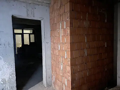 Satılır 1 otaqlı mənzil 66.4 m²