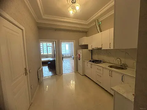 Satılır 2 otaqlı mənzil 66 m²