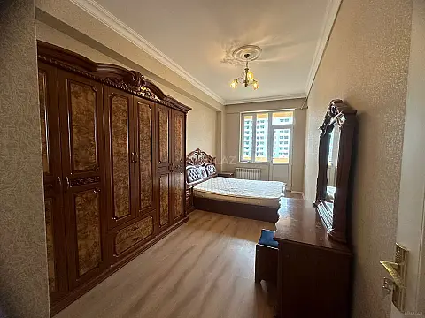 Satılır 2 otaqlı mənzil 66 m²