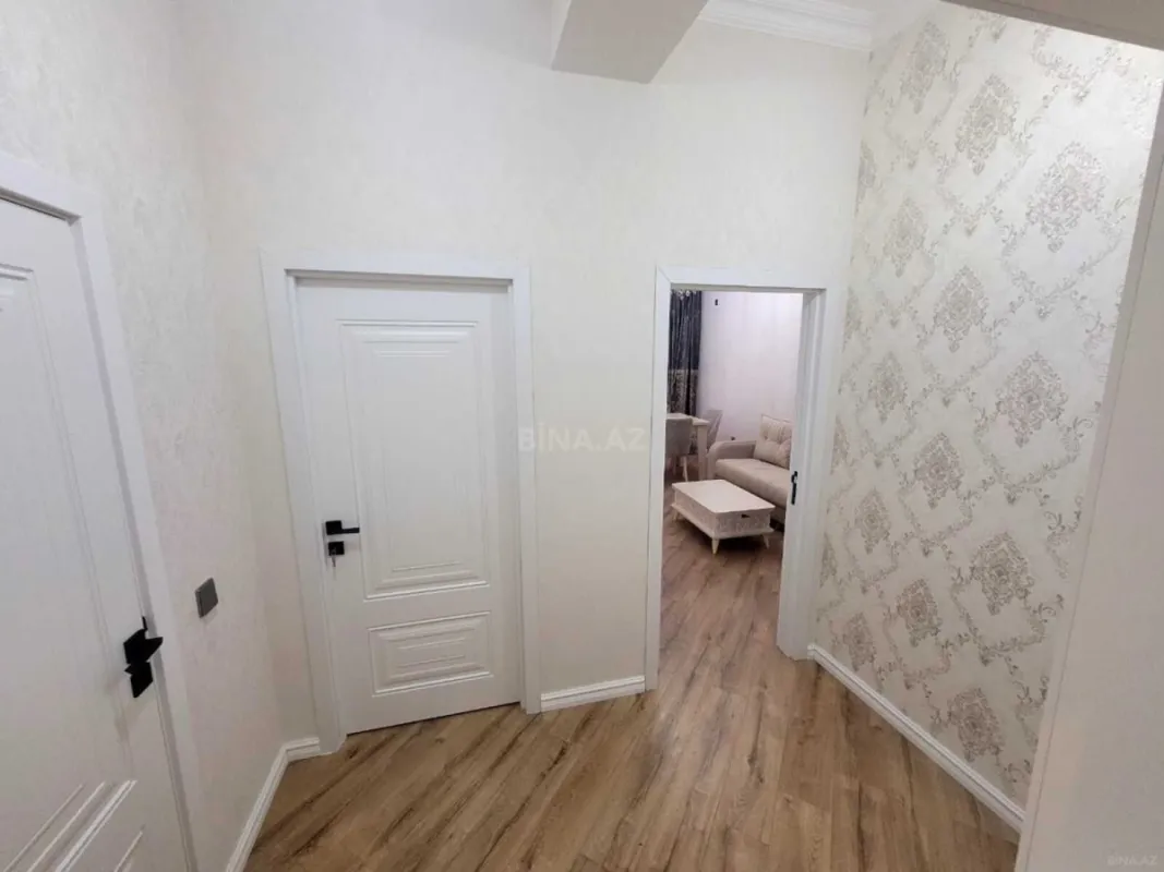 Kirayə verilir 2 otaqlı mənzil 70 m²
