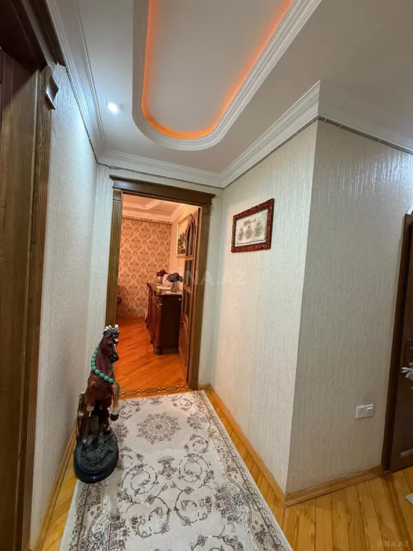 Satılır 3 otaqlı mənzil 100 m²