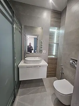 Kirayə verilir 3 otaqlı mənzil 140 m²