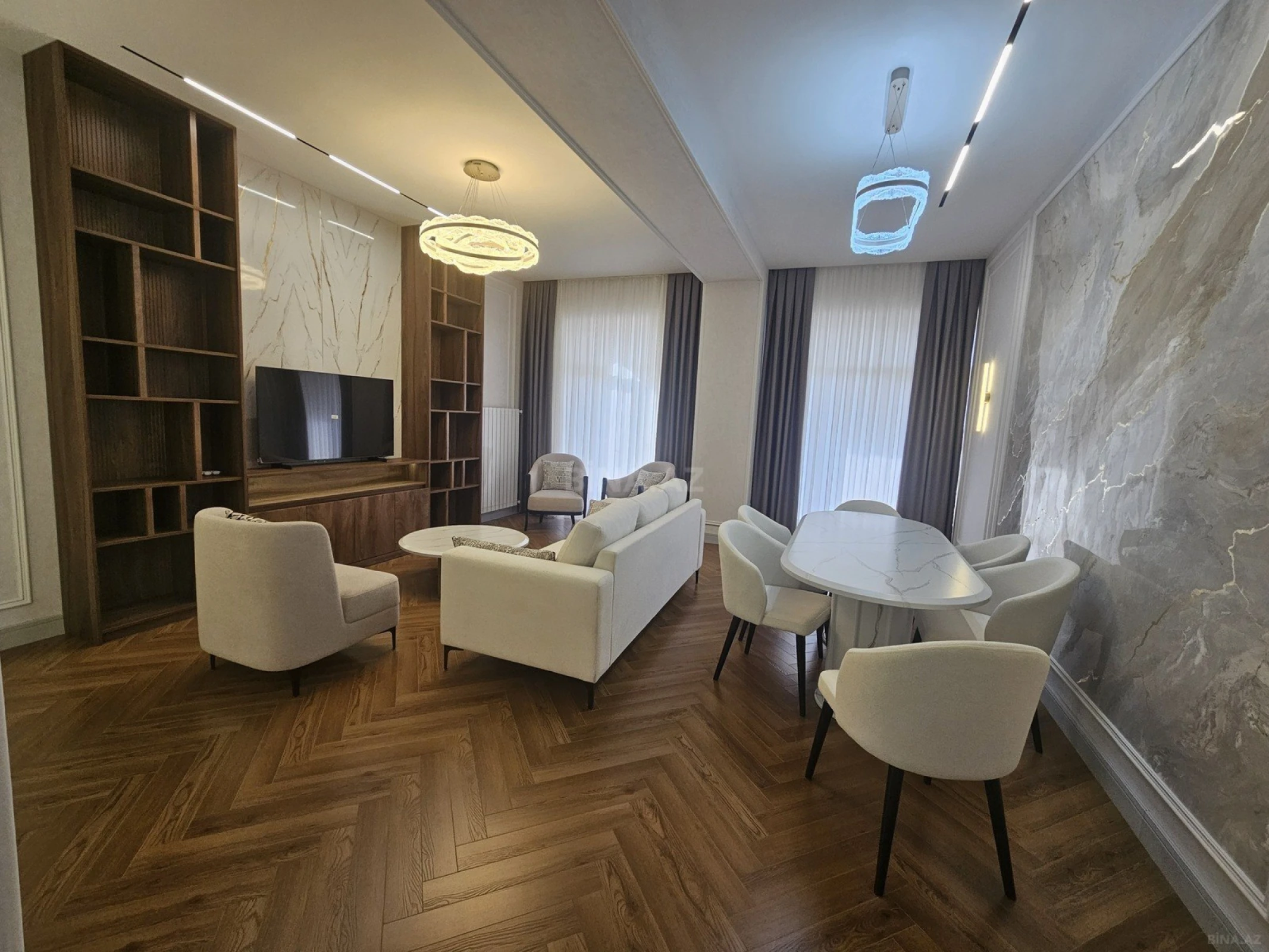 Kirayə verilir 3 otaqlı mənzil 140 m²