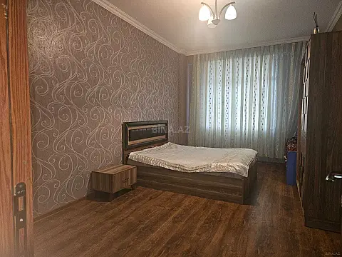 Kirayə verilir 3 otaqlı mənzil 135 m²