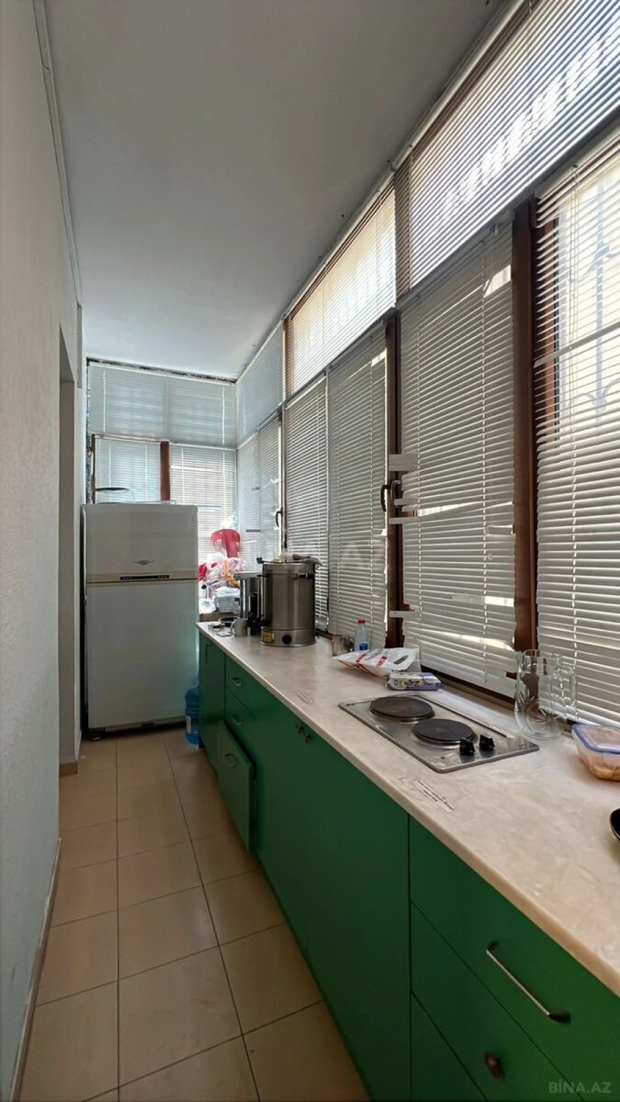 Kirayə verilir 6 otaqlı ofis 200 m²