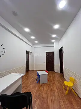 Kirayə verilir 6 otaqlı ofis 200 m²