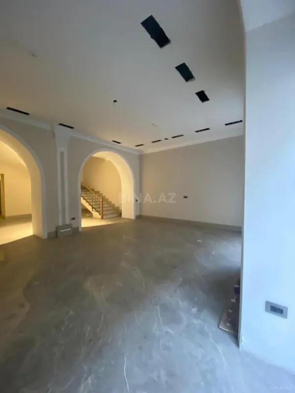 Kirayə verilir obyekt 300 m²