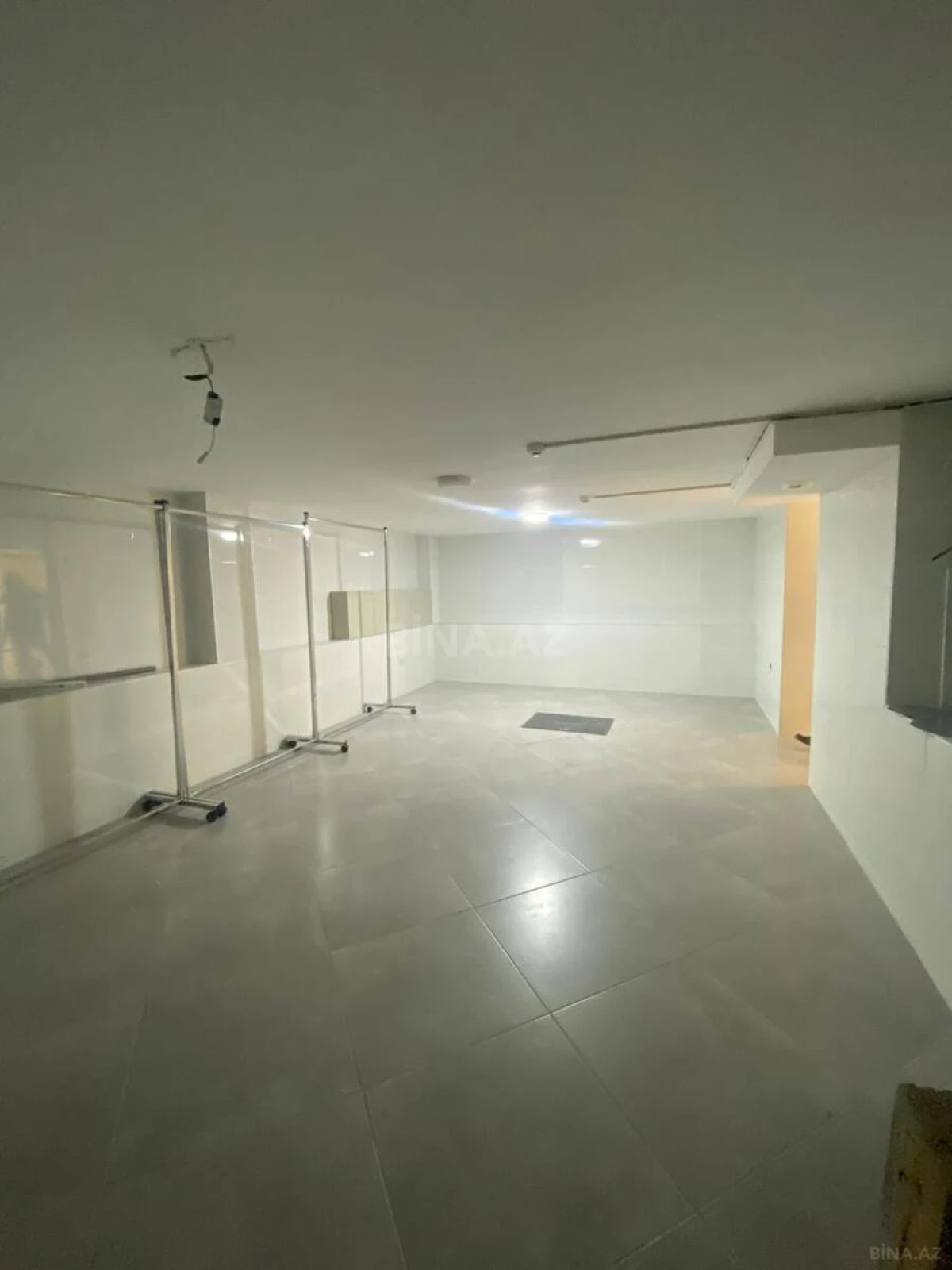 Kirayə verilir obyekt 300 m²