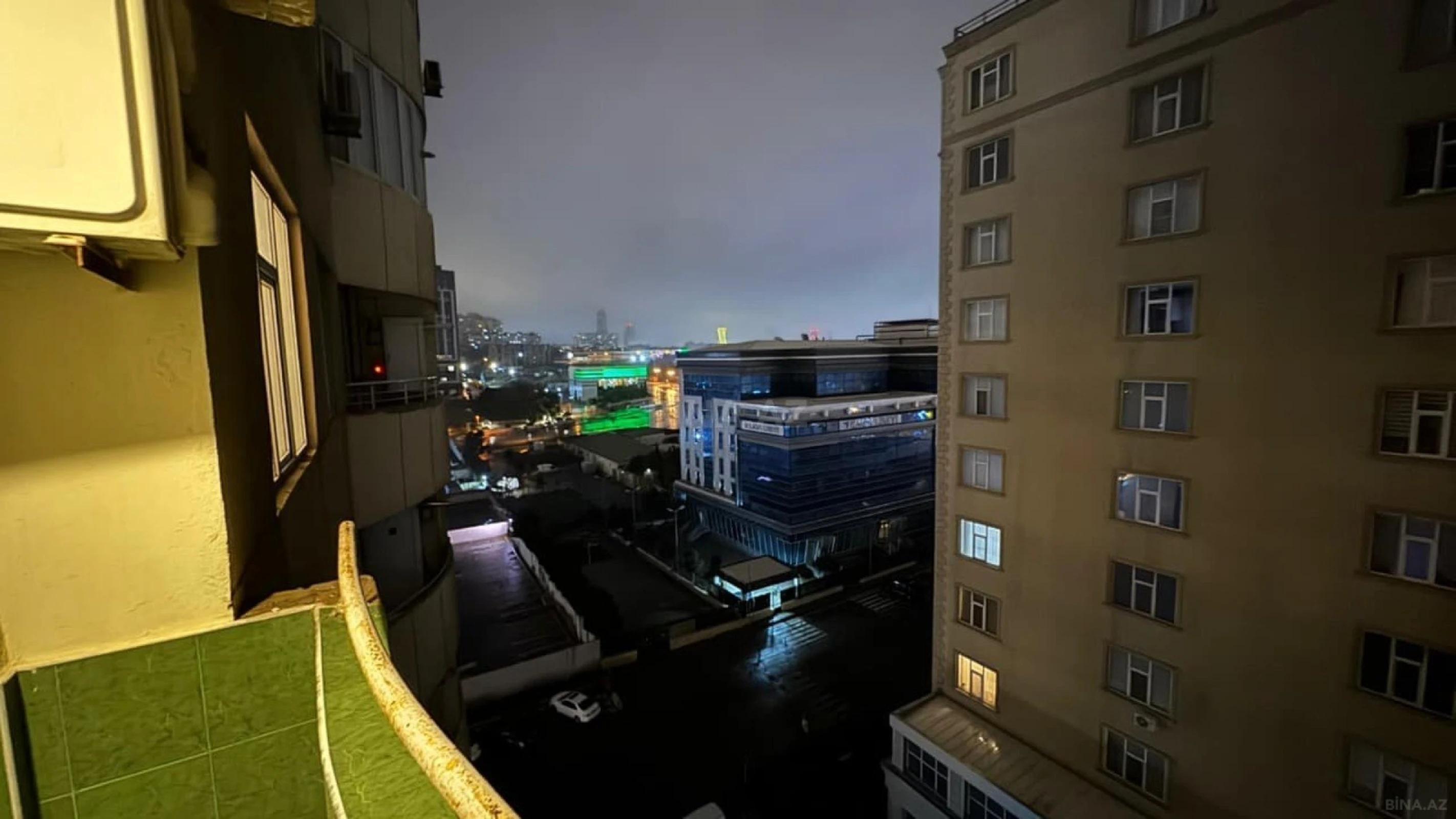 Kirayə verilir 3 otaqlı mənzil 115 m²