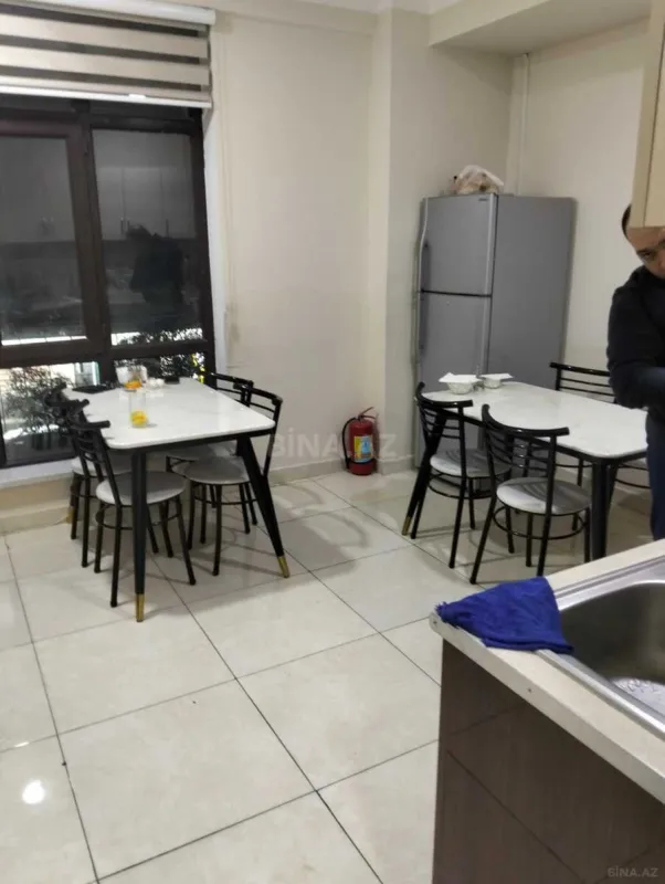 Kirayə verilir 9 otaqlı ofis 470 m²