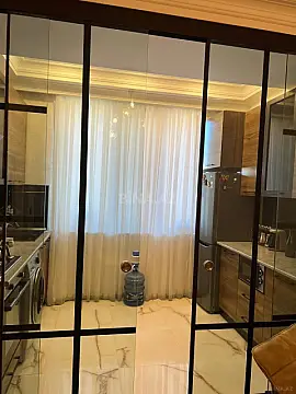 Kirayə verilir 3 otaqlı mənzil 120 m²