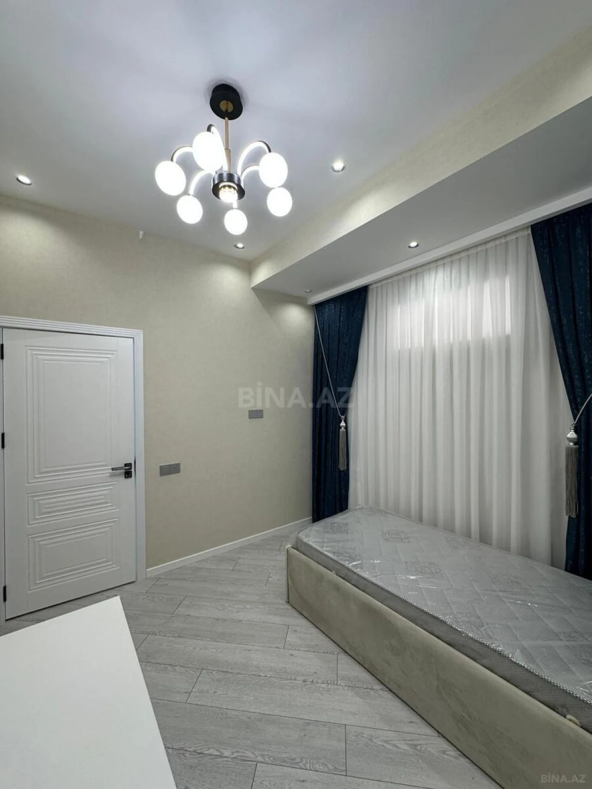Satılır 3 otaqlı mənzil 70 m²
