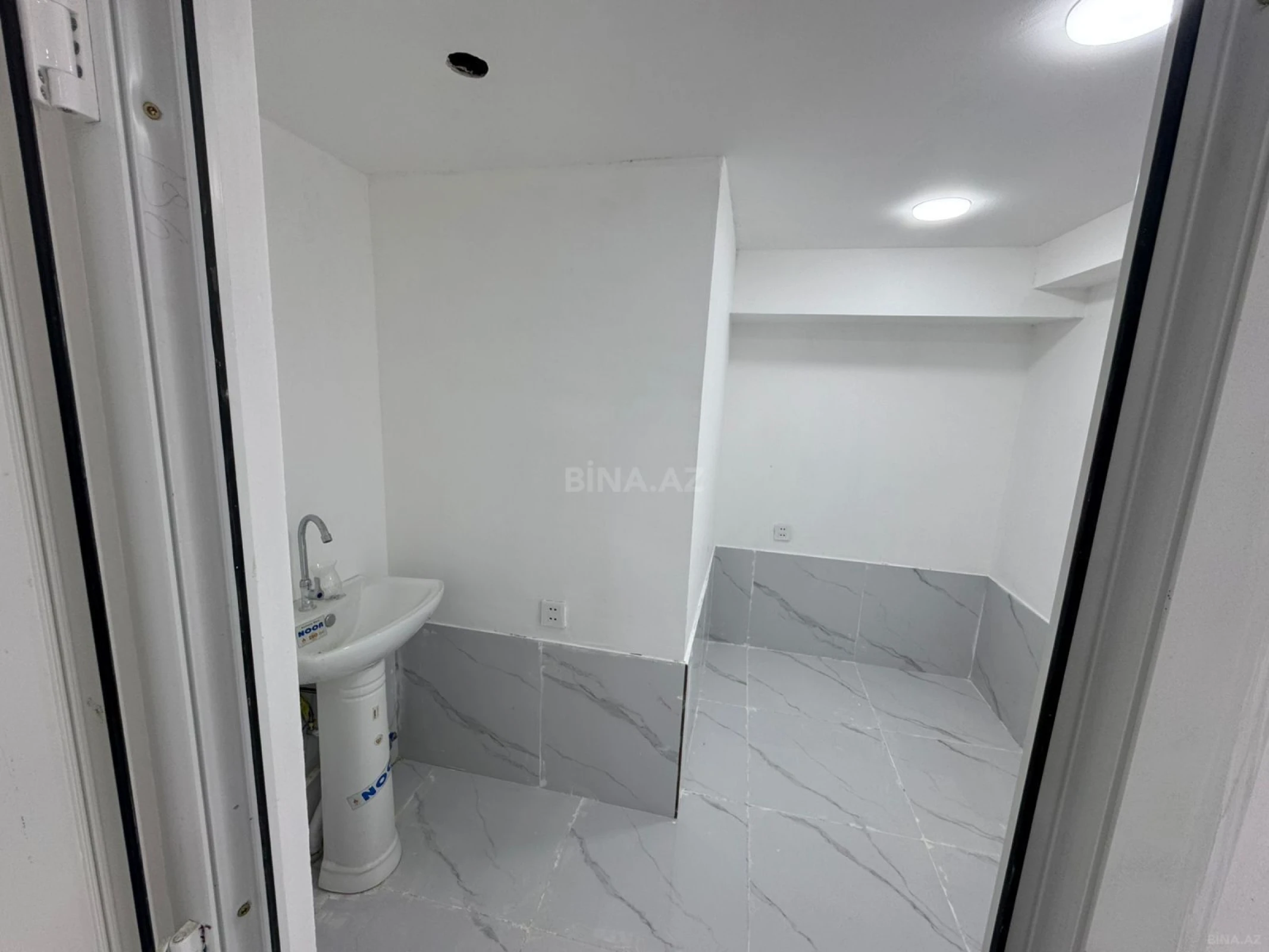 Satılır obyekt 100 m²