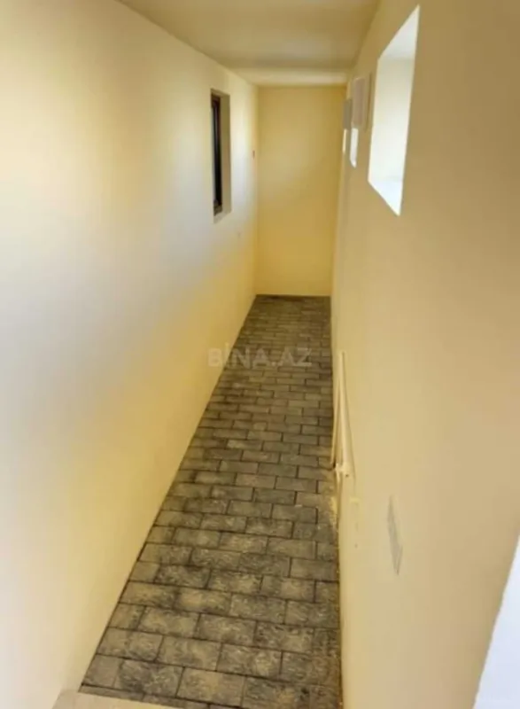 Satılır 6 otaqlı həyət evi 276 m²
