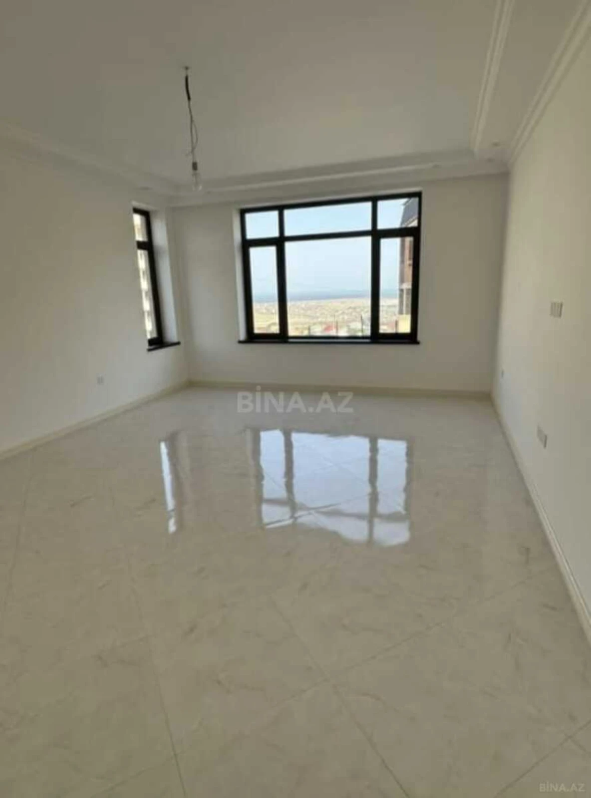 Satılır 6 otaqlı həyət evi 276 m²
