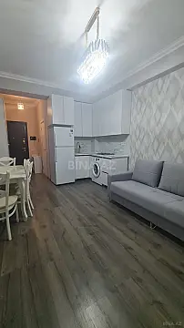 Satılır 1 otaqlı mənzil 35 m²