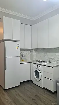 Satılır 1 otaqlı mənzil 35 m²
