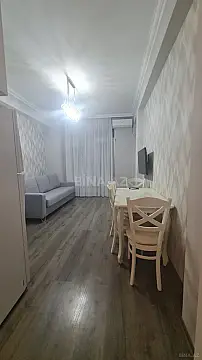 Satılır 1 otaqlı mənzil 35 m² — Bakı, 8-ci kilometr 1 otaq 35.00 m²