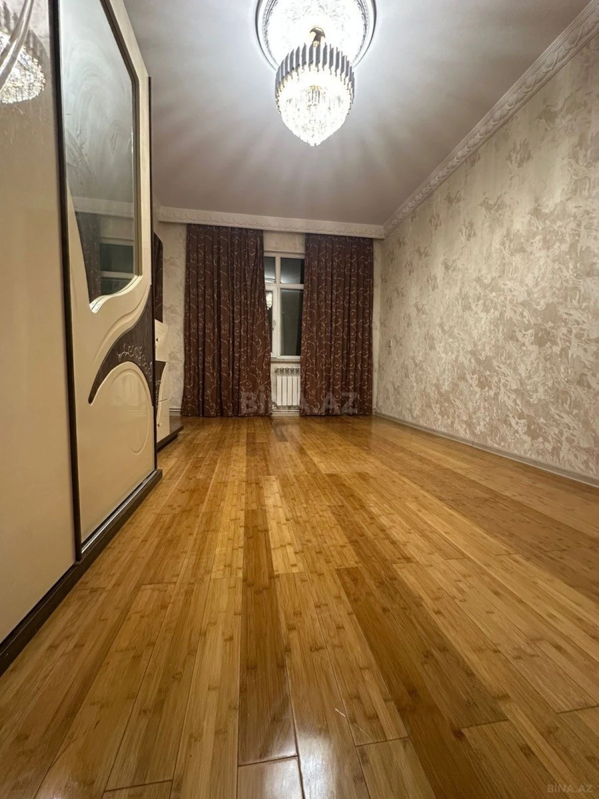 Satılır 3 otaqlı mənzil 75 m²