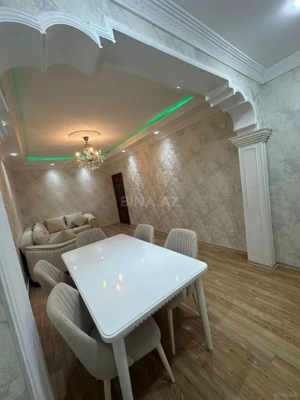 Satılır 3 otaqlı mənzil 75 m²