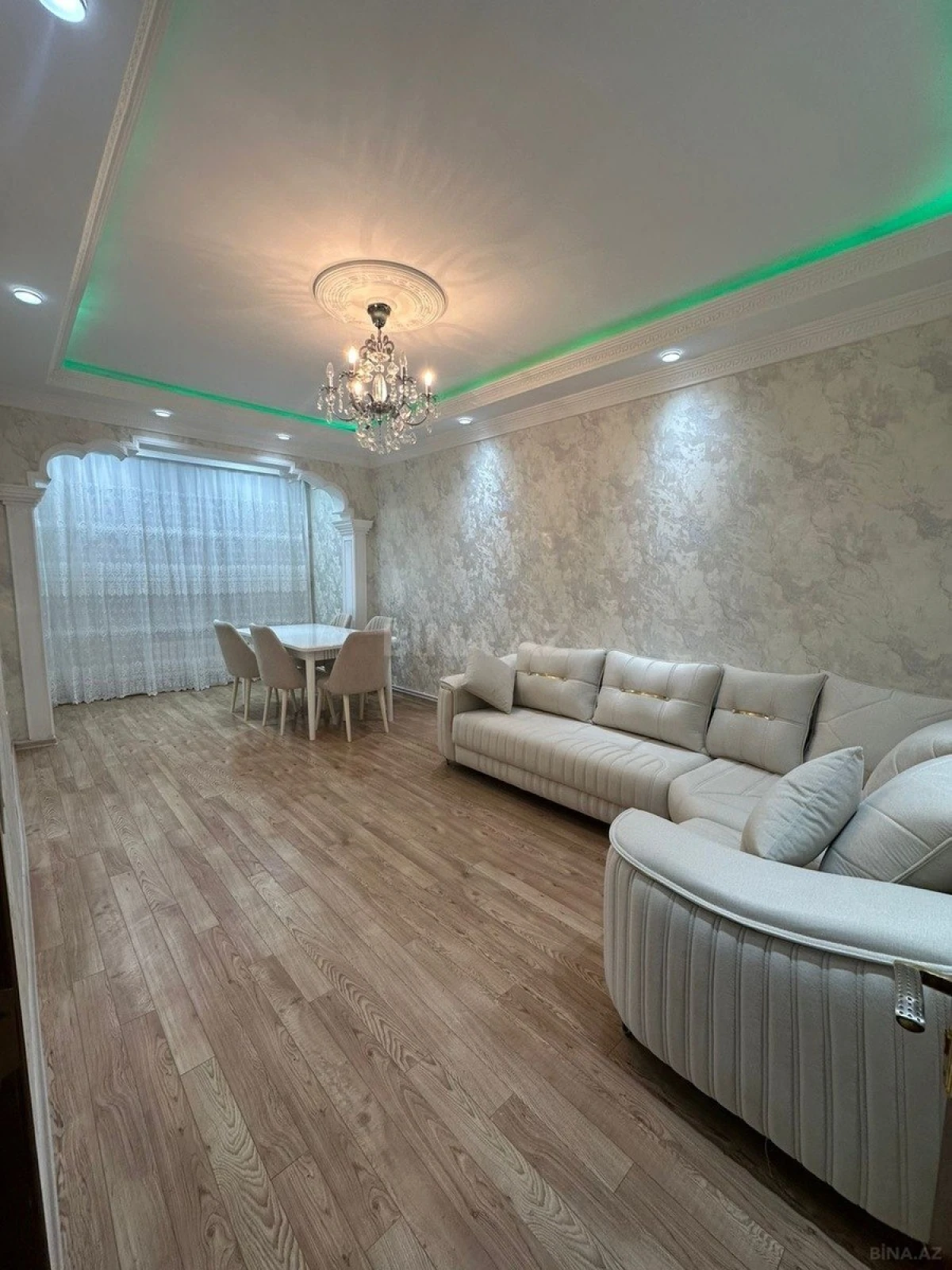 Satılır 3 otaqlı mənzil 75 m²