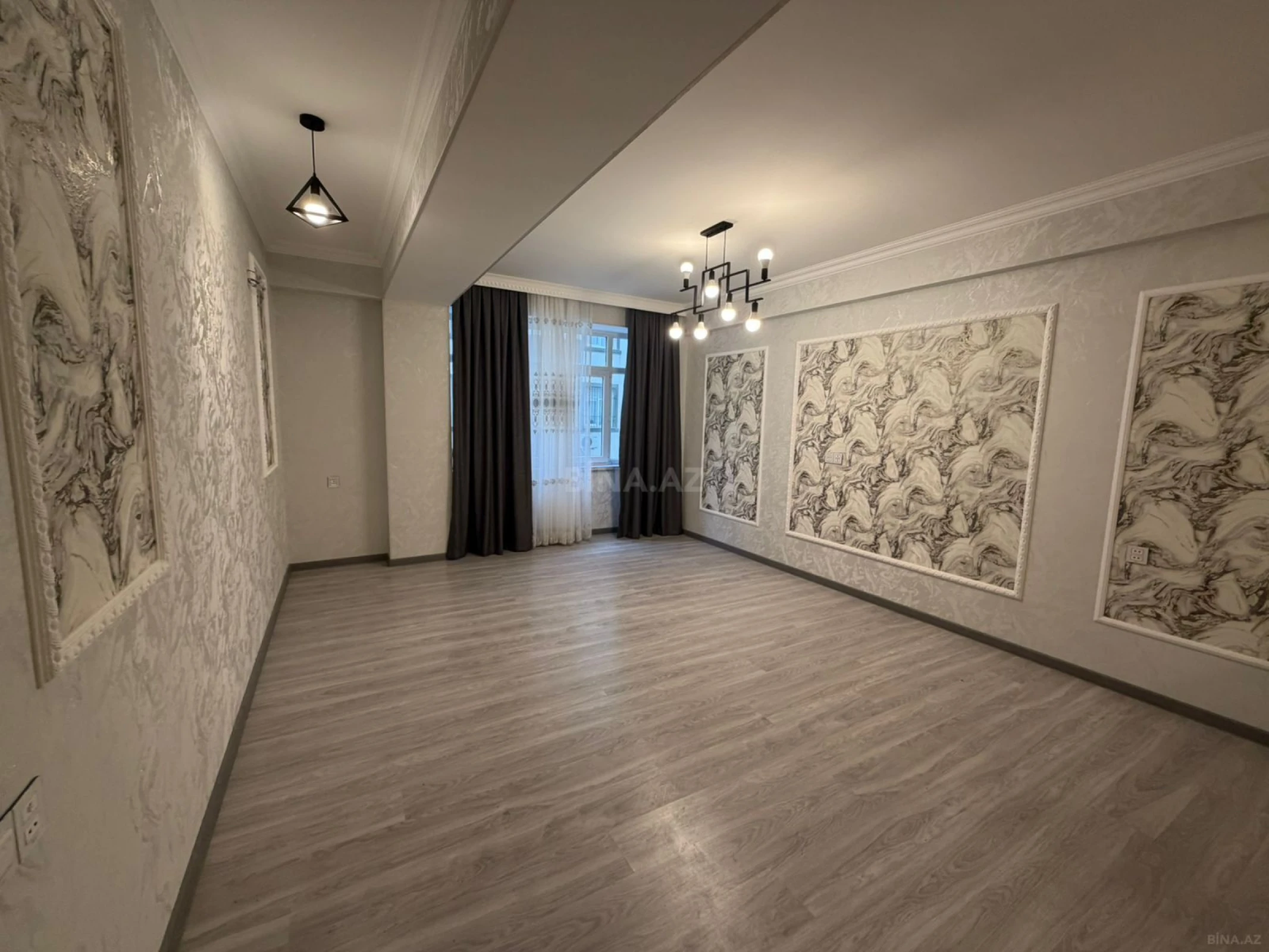 Satılır 3 otaqlı mənzil 83 m²