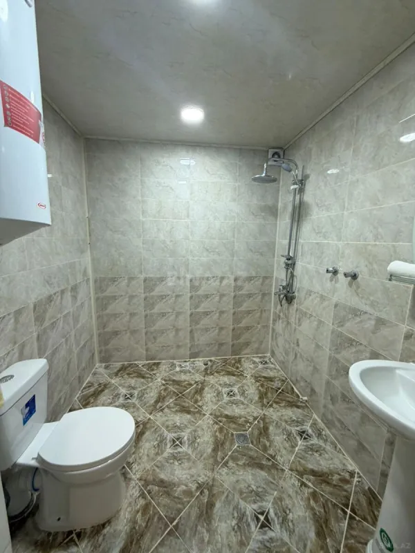 Satılır 3 otaqlı mənzil 83 m²