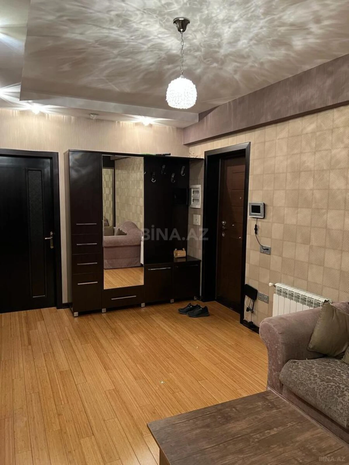Kirayə verilir 3 otaqlı mənzil 125 m²