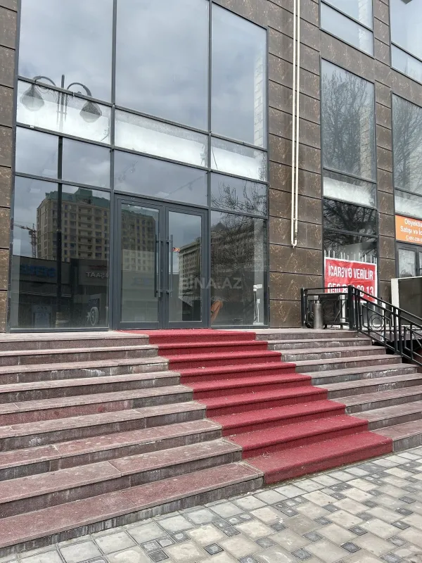 Kirayə verilir obyekt 170 m²