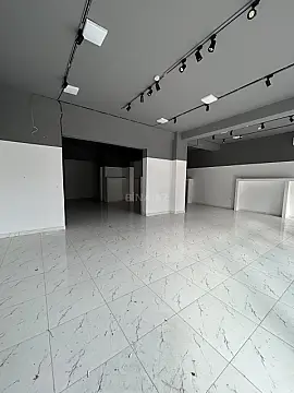 Kirayə verilir obyekt 170 m²