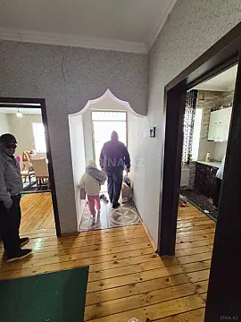Kirayə verilir 2 otaqlı həyət evi 80 m²
