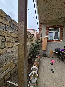 Kirayə verilir 2 otaqlı həyət evi 80 m²
