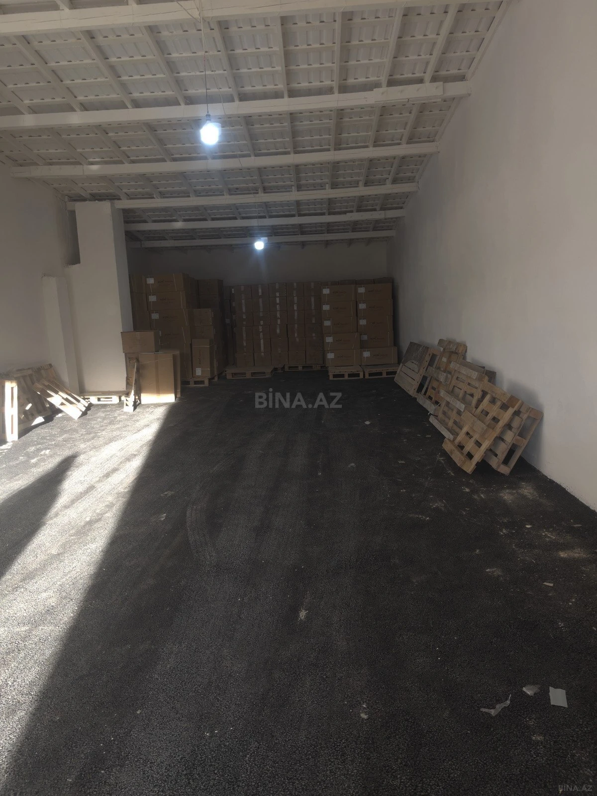 Kirayə verilir obyekt 130 m²