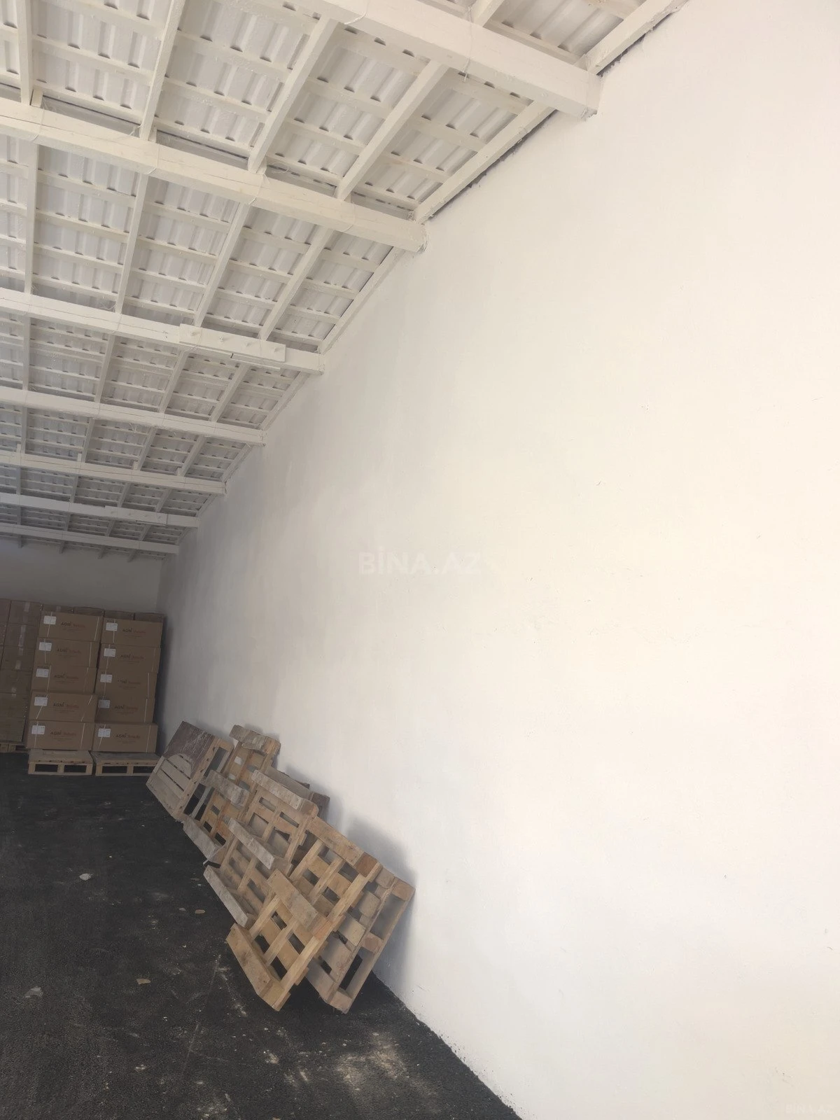 Kirayə verilir obyekt 130 m²