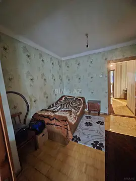 Satılır 4 otaqlı mənzil 100 m²