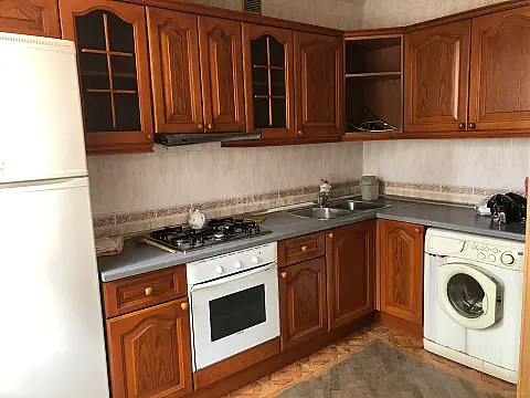 Kirayə verilir 3 otaqlı mənzil 75 m²