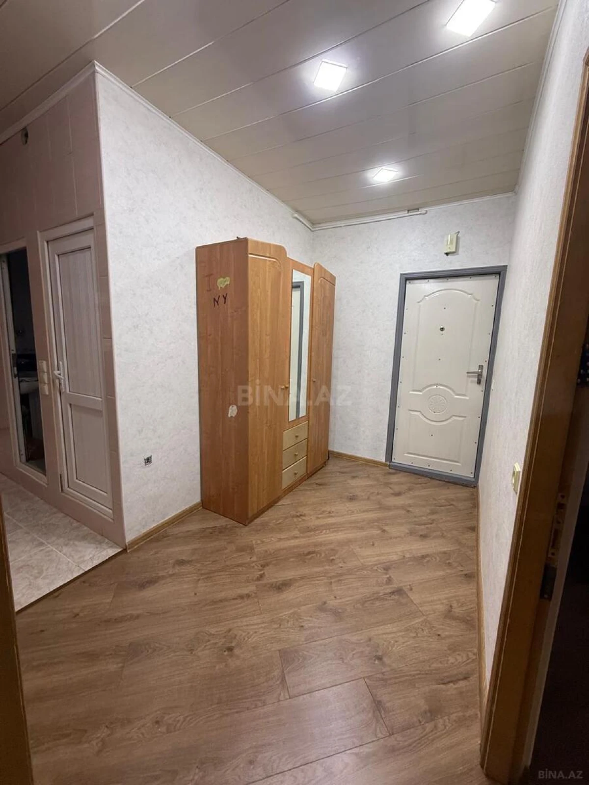 Kirayə verilir 3 otaqlı mənzil 80 m²