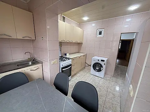 Kirayə verilir 3 otaqlı mənzil 80 m²