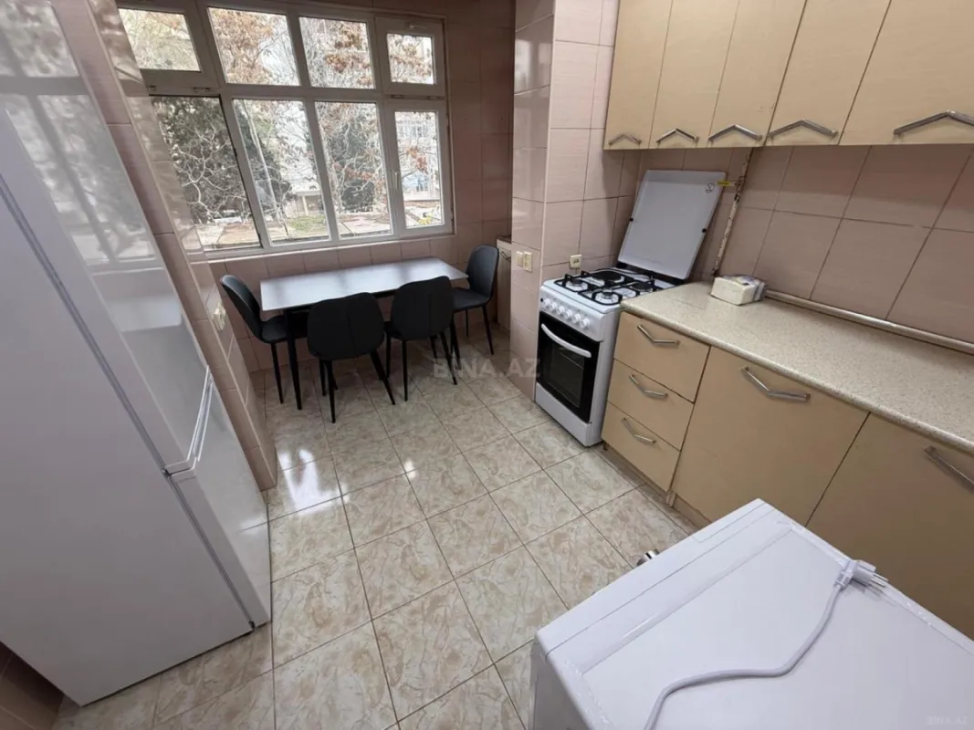 Kirayə verilir 3 otaqlı mənzil 80 m²