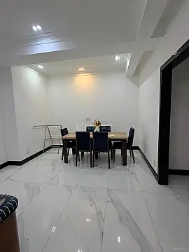 Kirayə verilir 2 otaqlı mənzil 95 m²