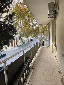 Kirayə verilir 3 otaqlı mənzil 90 m²