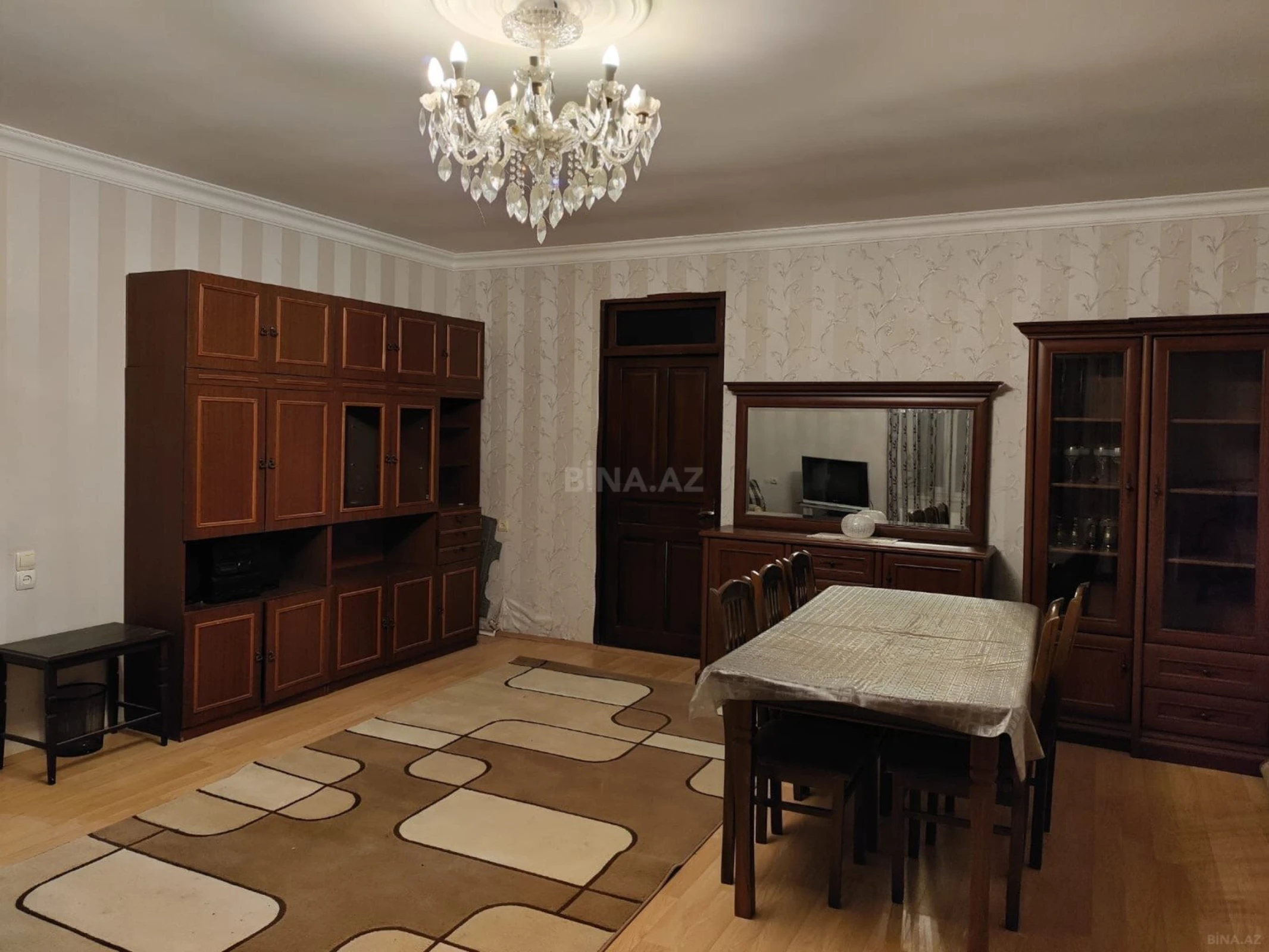 Kirayə verilir 4 otaqlı həyət evi 128 m²