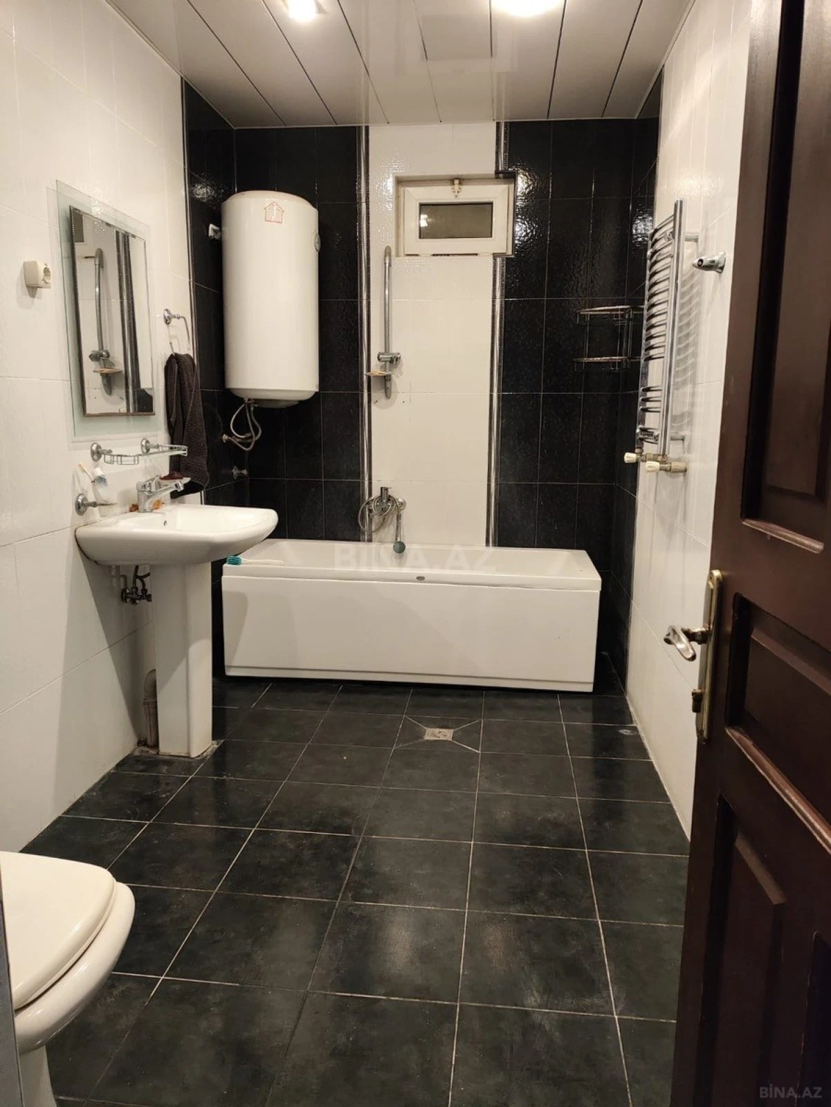 Kirayə verilir 4 otaqlı həyət evi 128 m²