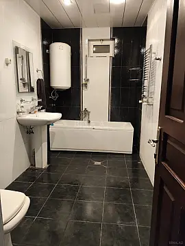 Kirayə verilir 4 otaqlı həyət evi 128 m²
