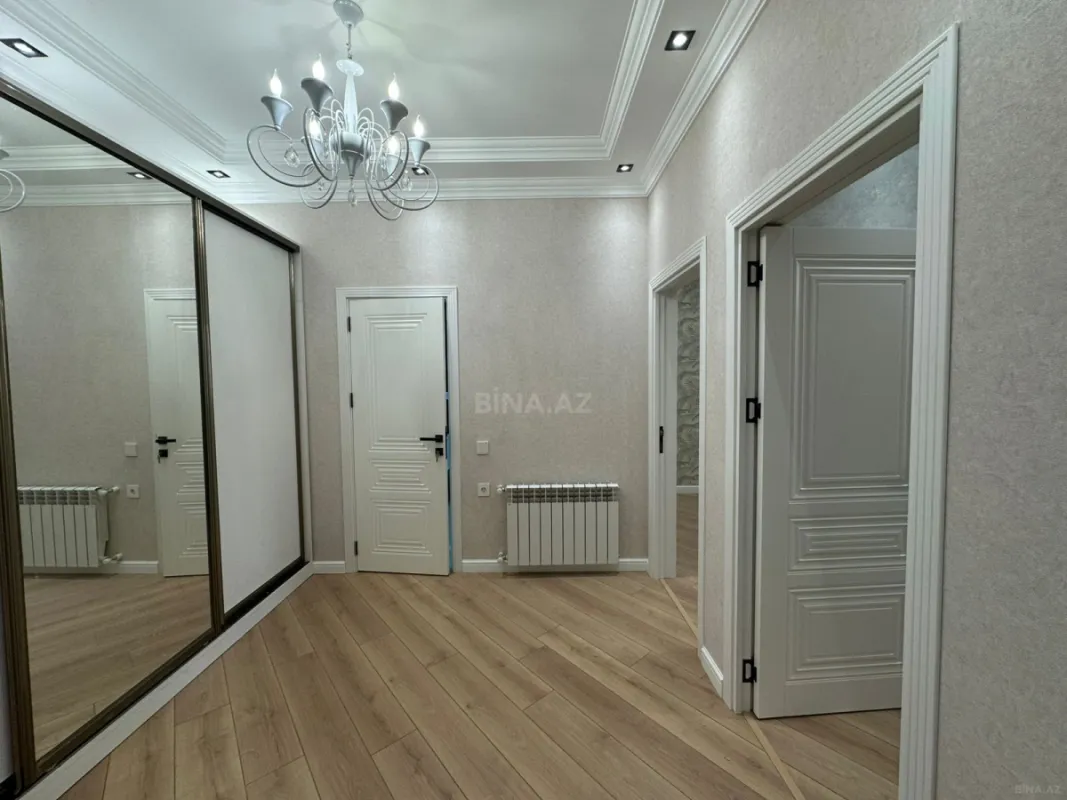 Satılır 2 otaqlı mənzil 65 m²